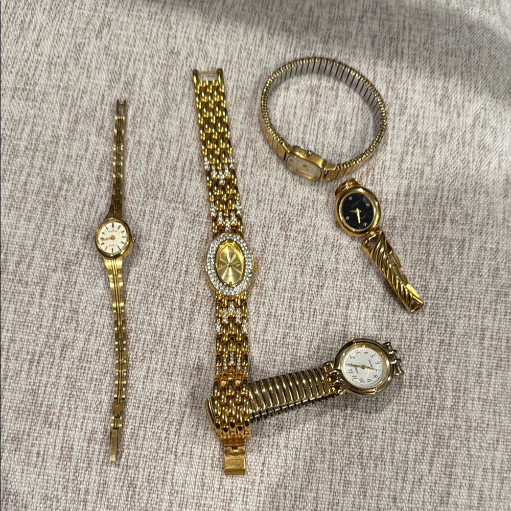 Elegant Gold Women's Watch Set